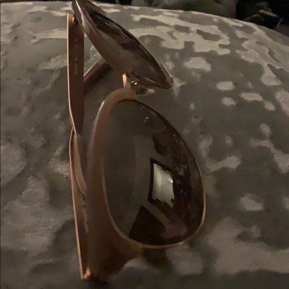 Michael Kors Gold rose Sunglasses - Picture 3 of 5